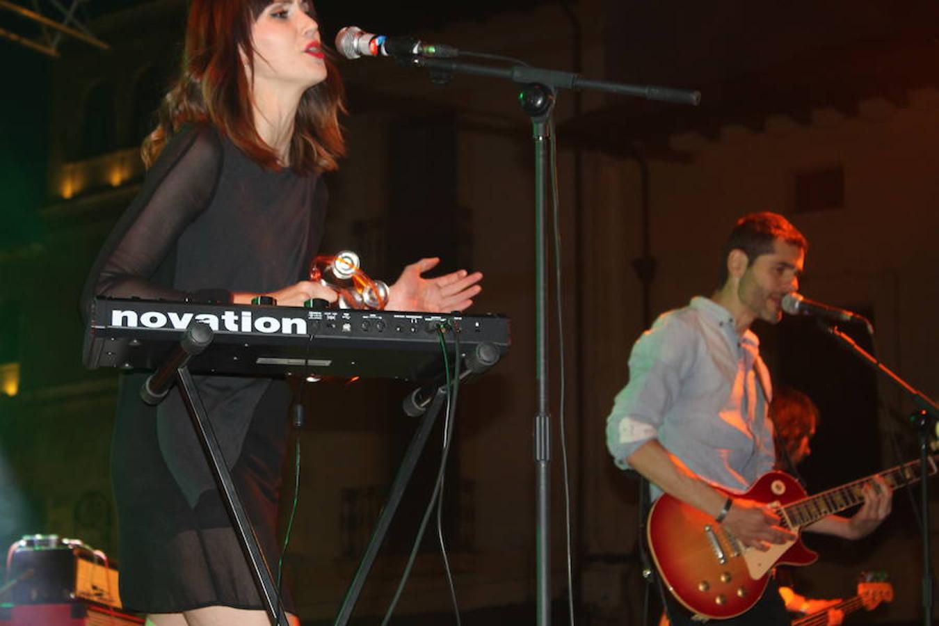 The Bright, por y para León