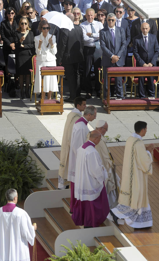 La madre Teresa de Calcuta es canonizada por el papa Francisco