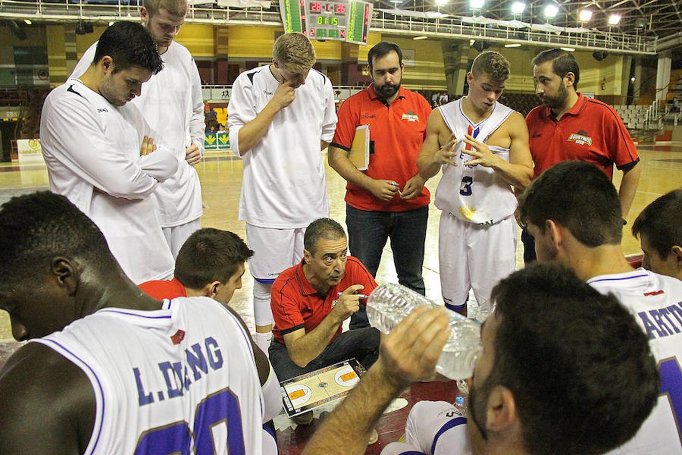 Agustinos 87-75 Queso Zamorano