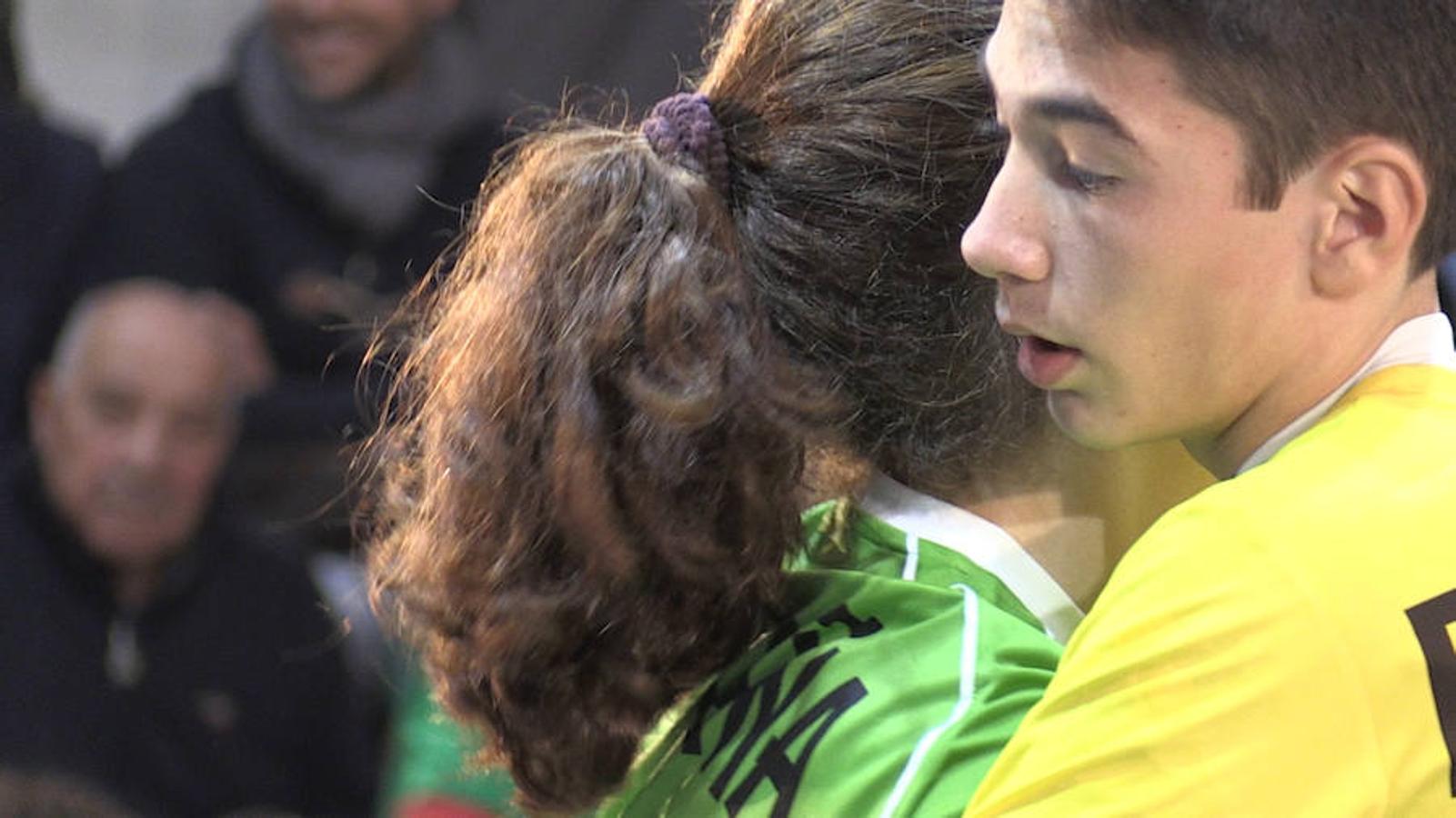 León dividida por la luchar