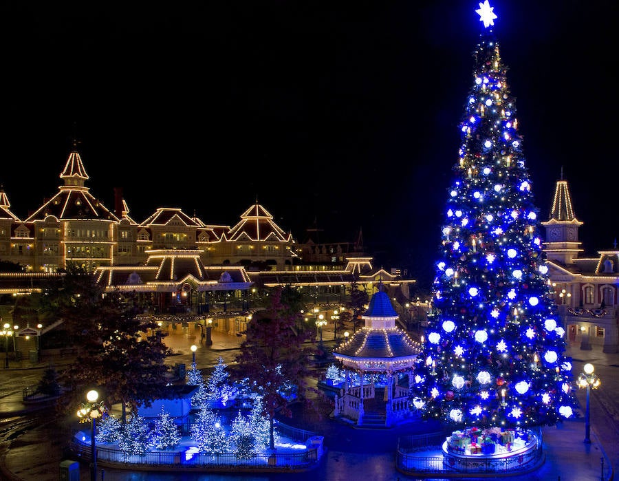 La Navidad llega a Disneyland