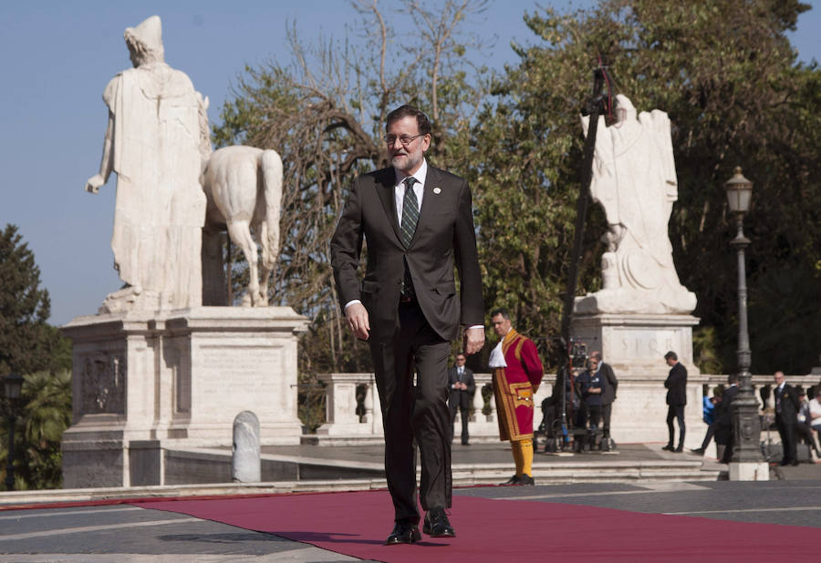 Los 27 líderes europeos reiteran en Roma su compromiso a favor de la unión