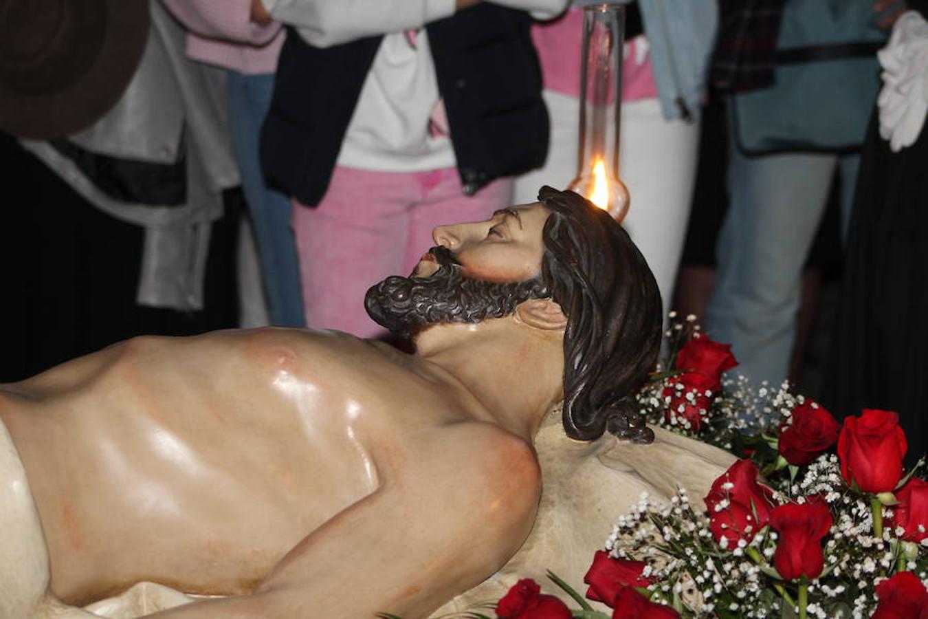 Adoración de las Llagas de Cristo