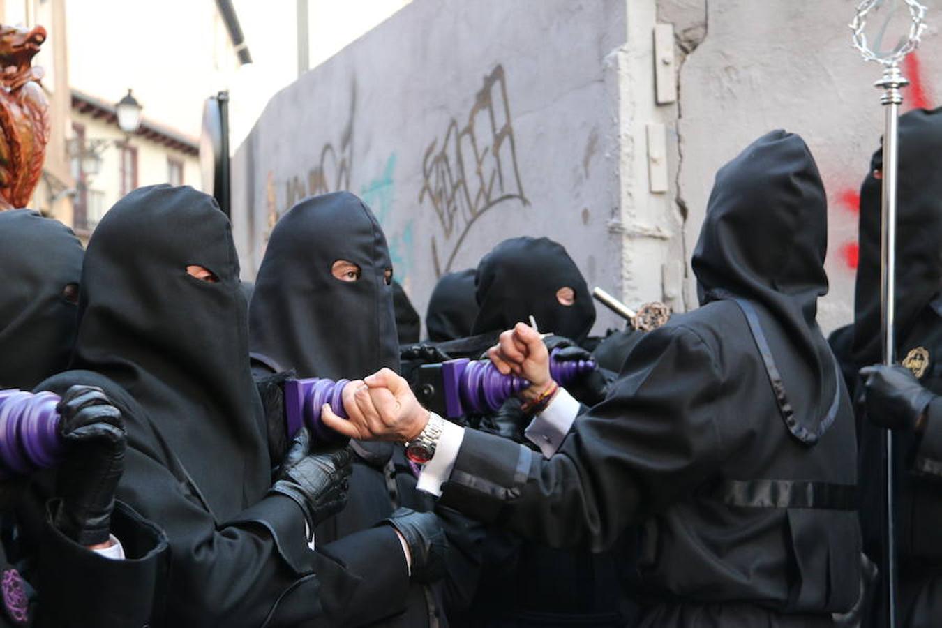 El Encuentro, a contraluz