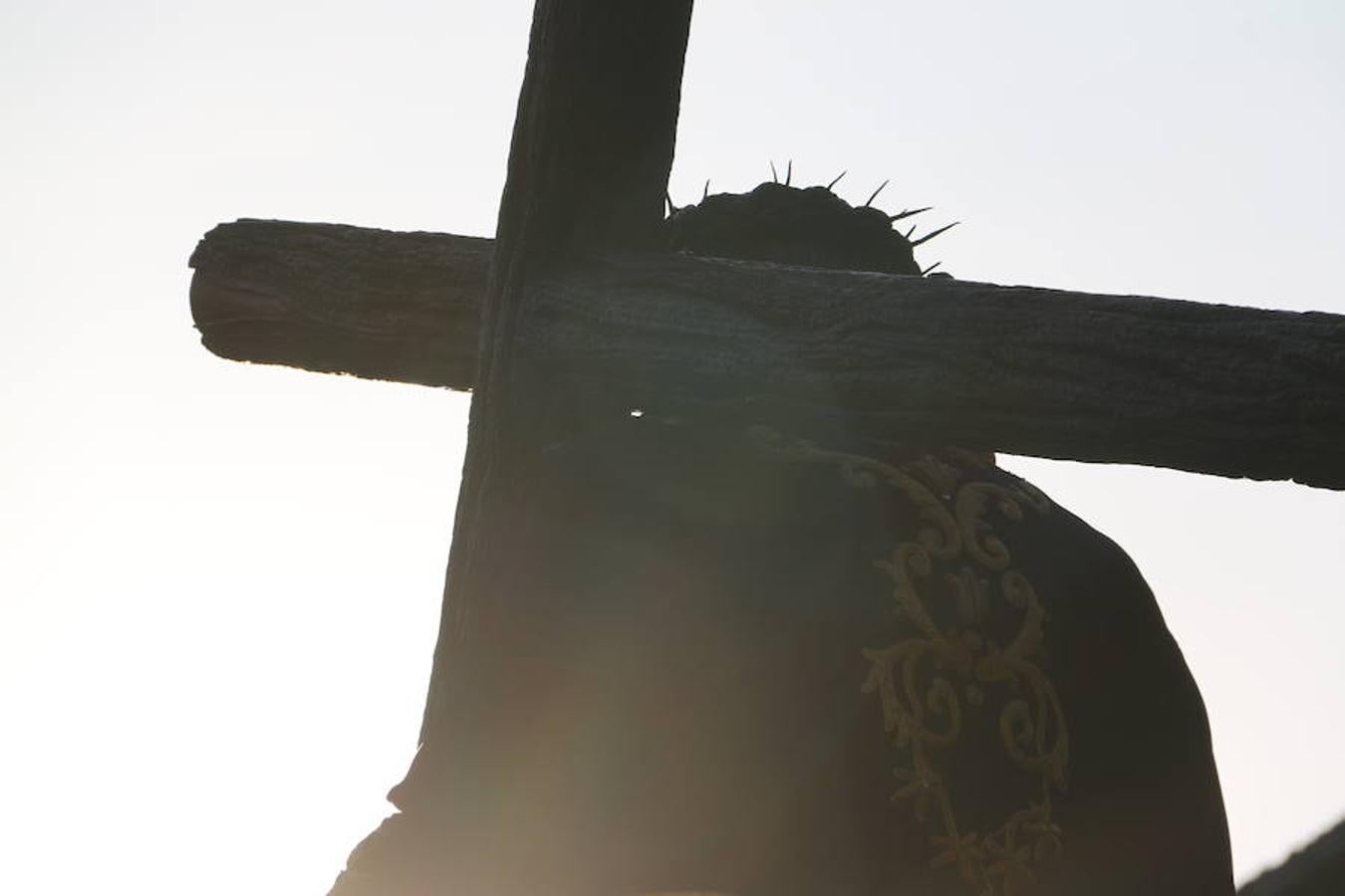 El Encuentro, a contraluz