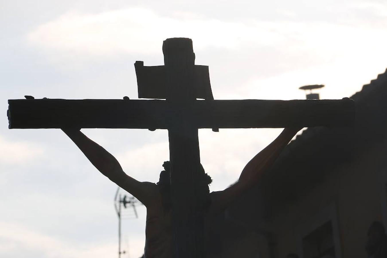 El Encuentro, a contraluz