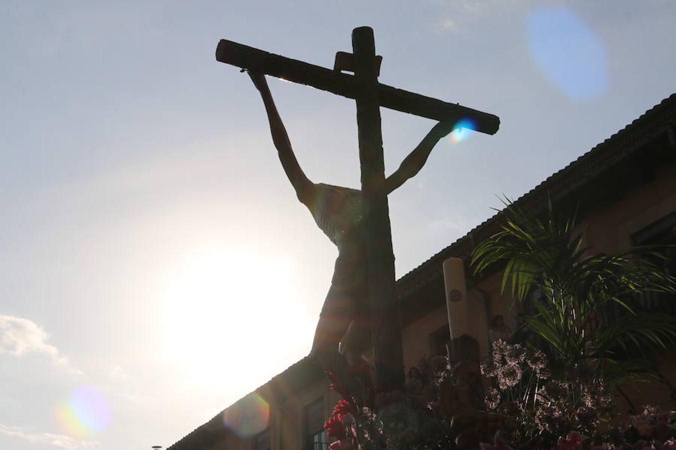 El Encuentro, a contraluz