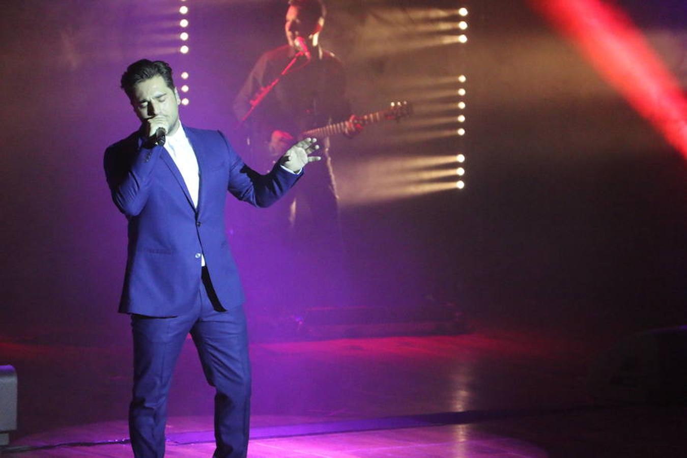 David Bustamante enamora al Auditorio de León