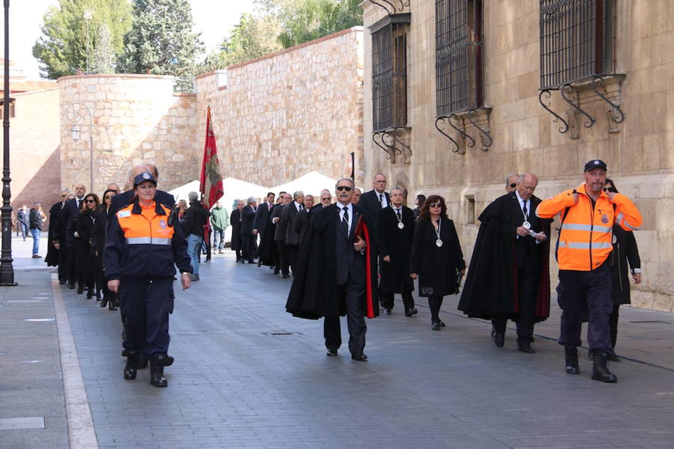 Un pendón por Baeza y León