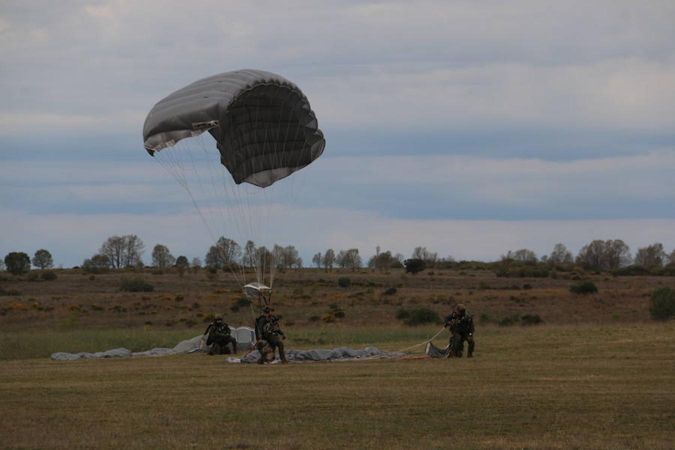 Paracaidistas de élite (II)