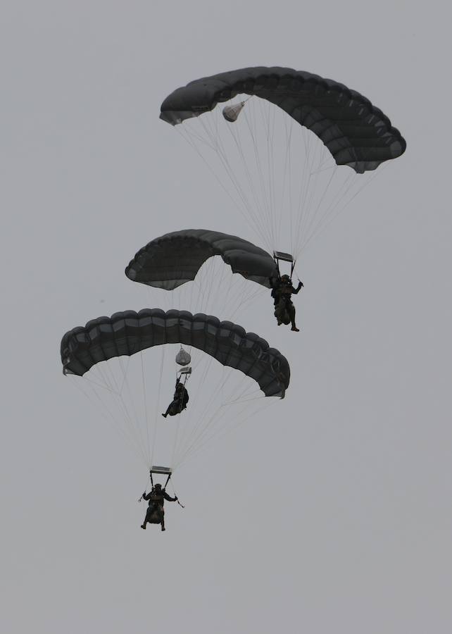 Paracaidistas de élite (II)