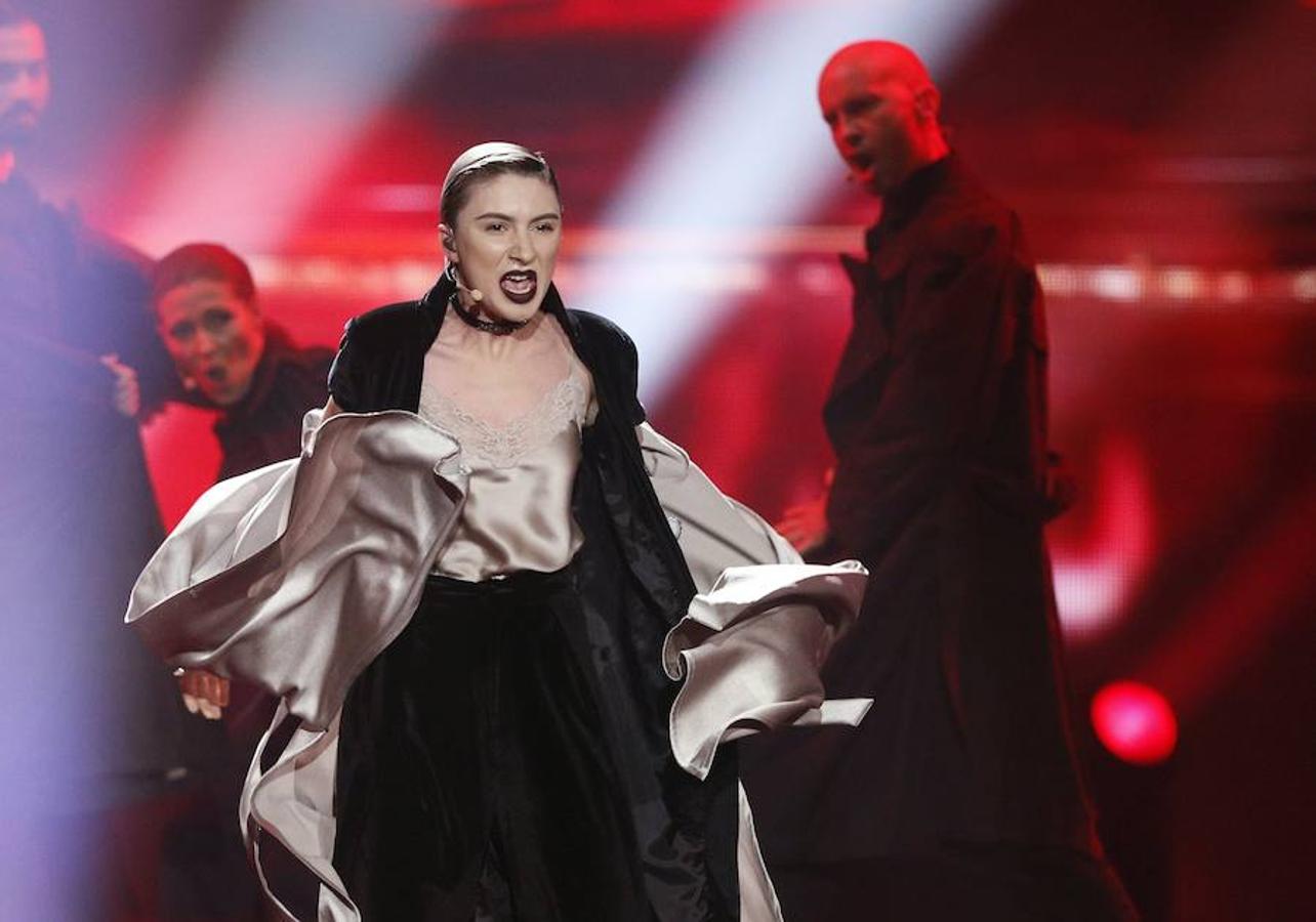 Los vestidos más sexys de la gala de Eurovisión. Dihaj, representante de Azerbaiyán