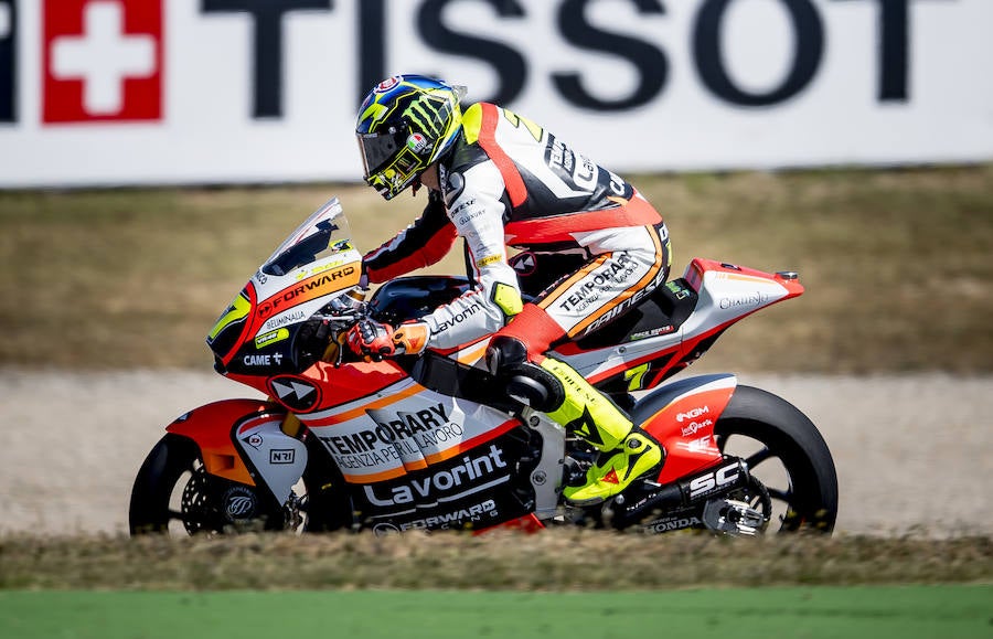 El Circuito de Montmeló acogió los entrenamientos clasificatorios del Gran Premio de Cataluña de motociclismo.