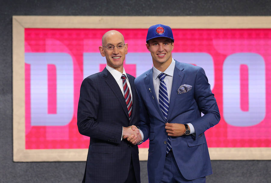 Luke Kennard, seleccionado con el número 12 por los Pistons.