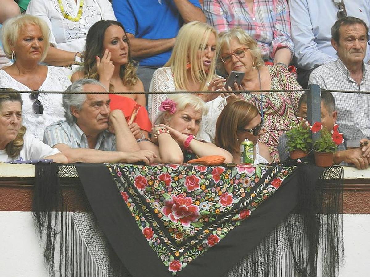 Las mejores imágenes de la corrida de rejones (I)