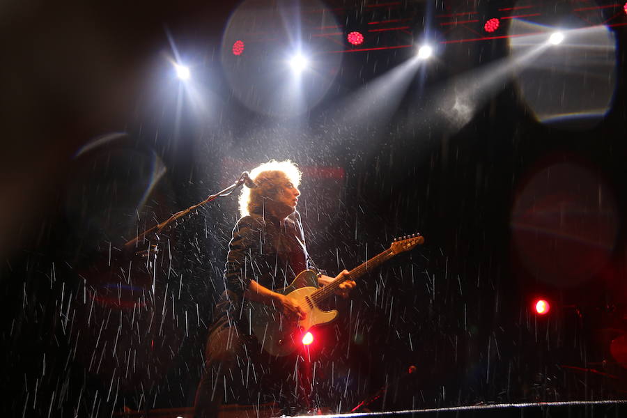 Loquillo encandila a León