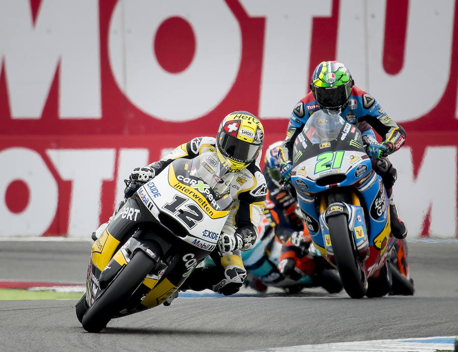 El suizo Thomas Lüthi (21) fue segundo en Moto2, por detrás de Franco Morbidelli. 