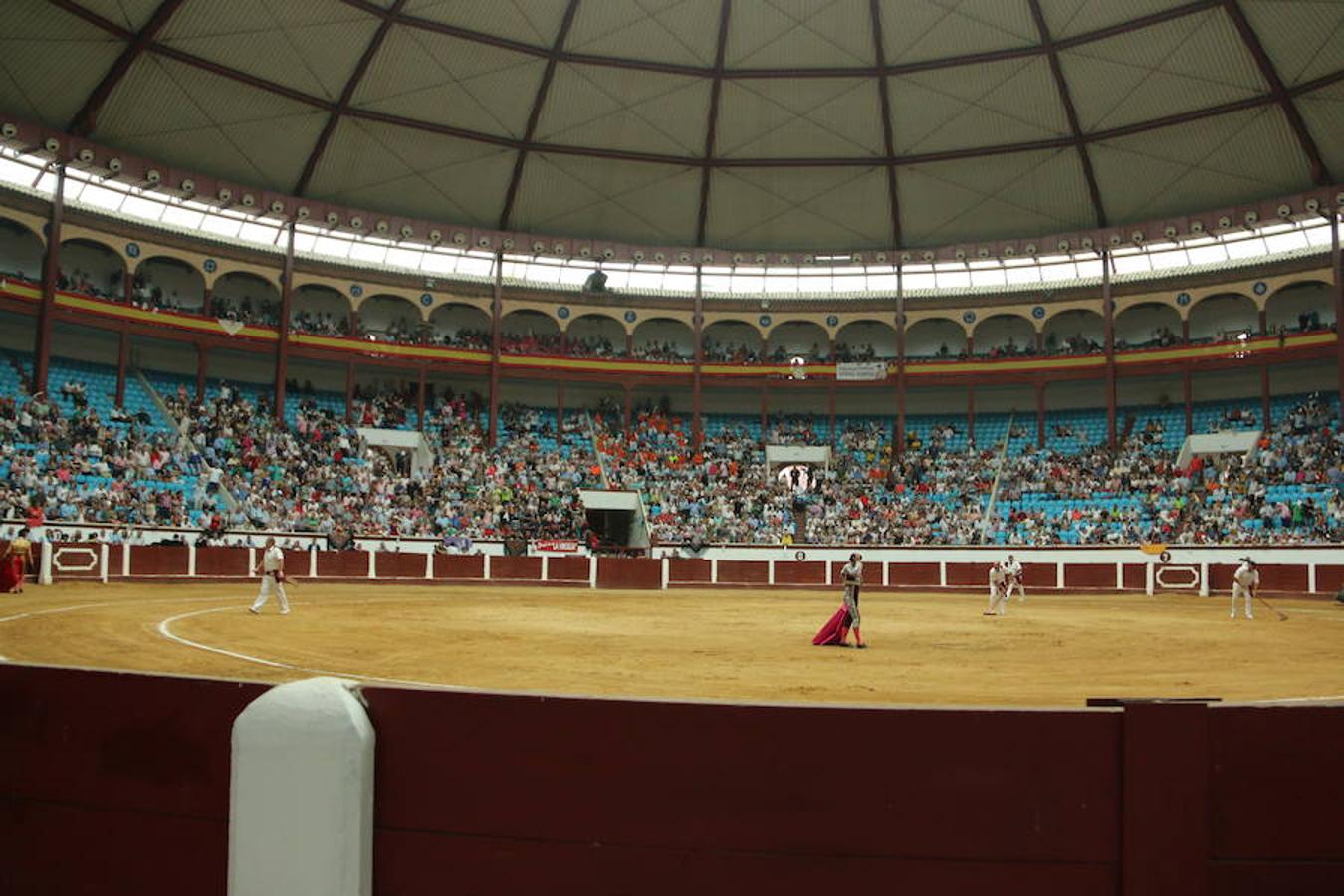 Las mejores imágenes de la corrida de toros de Fiestas de San Juan y San Pedro