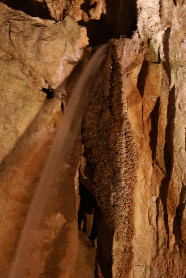 La Cueva de Valporquero, la joya leonesa