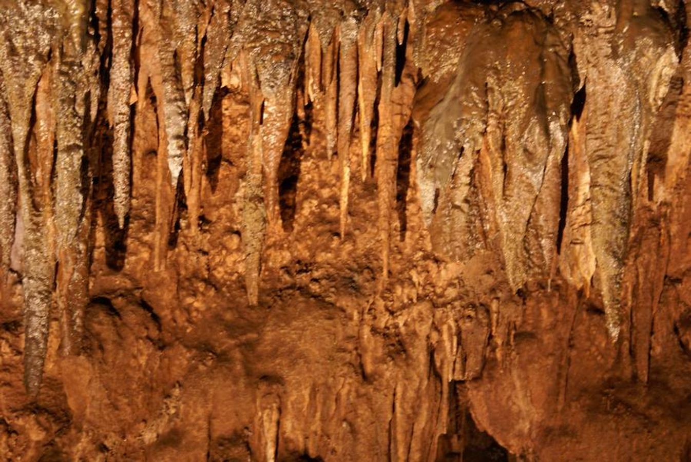 La Cueva de Valporquero, la joya leonesa