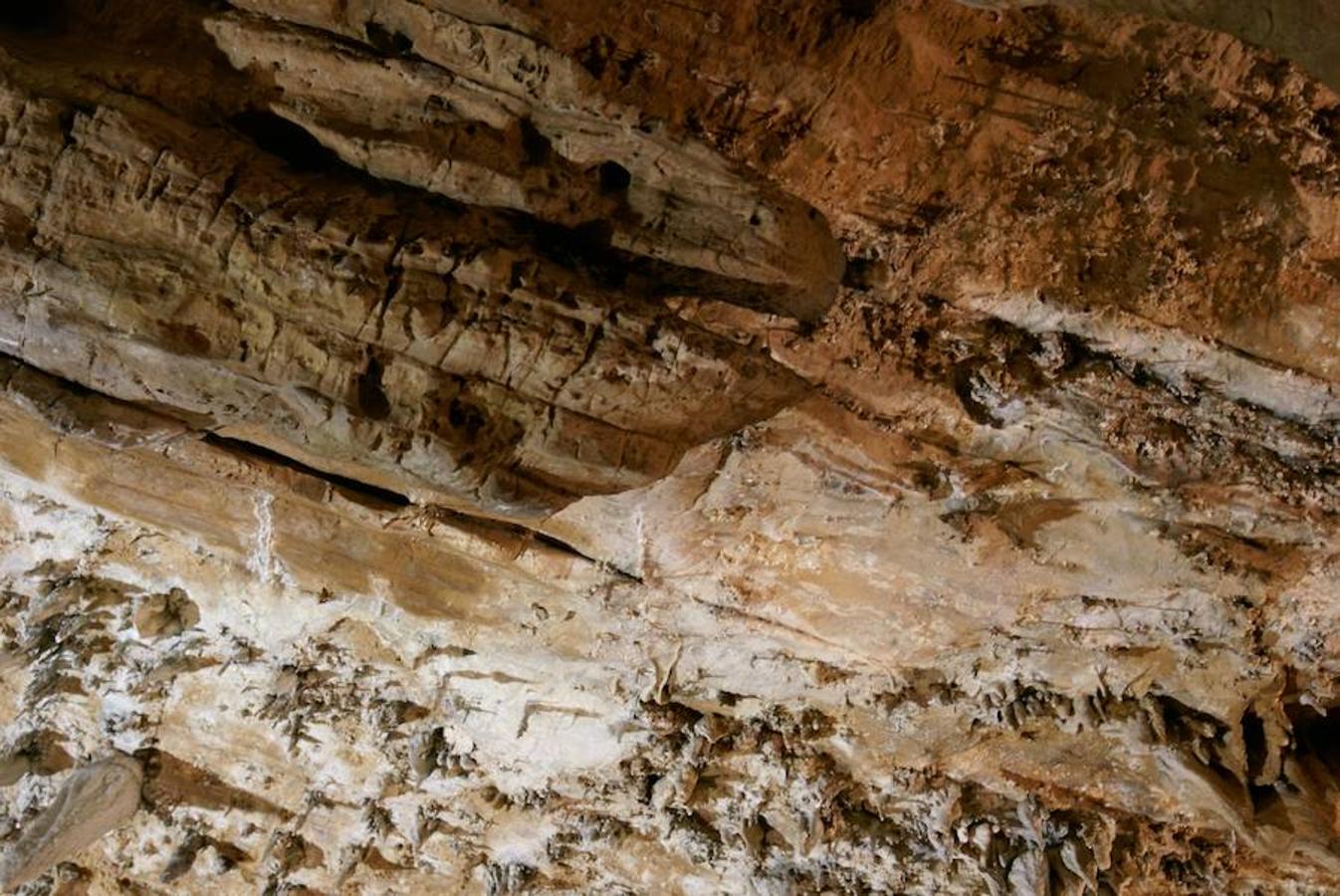 La Cueva de Valporquero, la joya leonesa