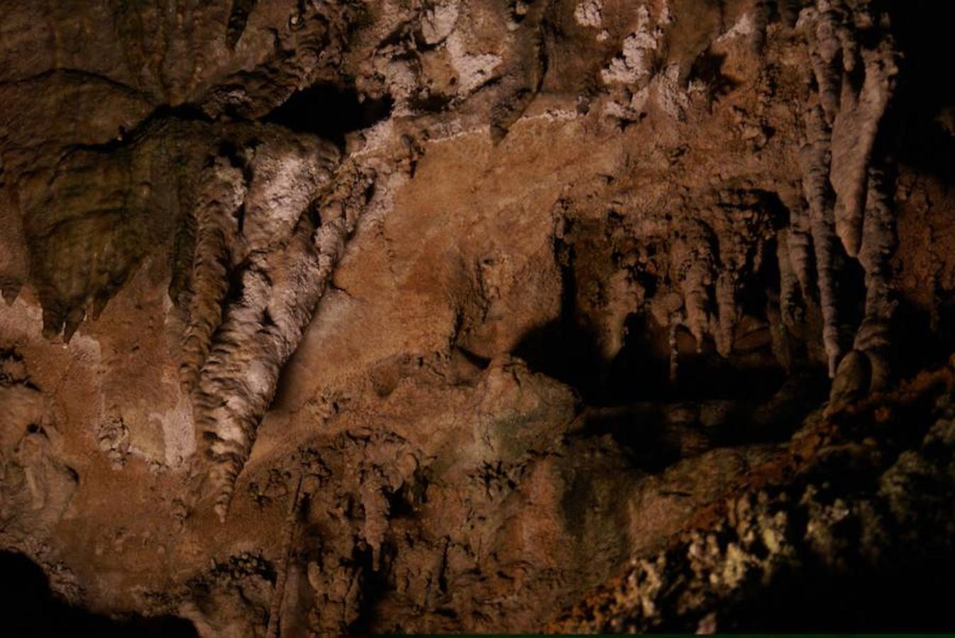 La Cueva de Valporquero, la joya leonesa