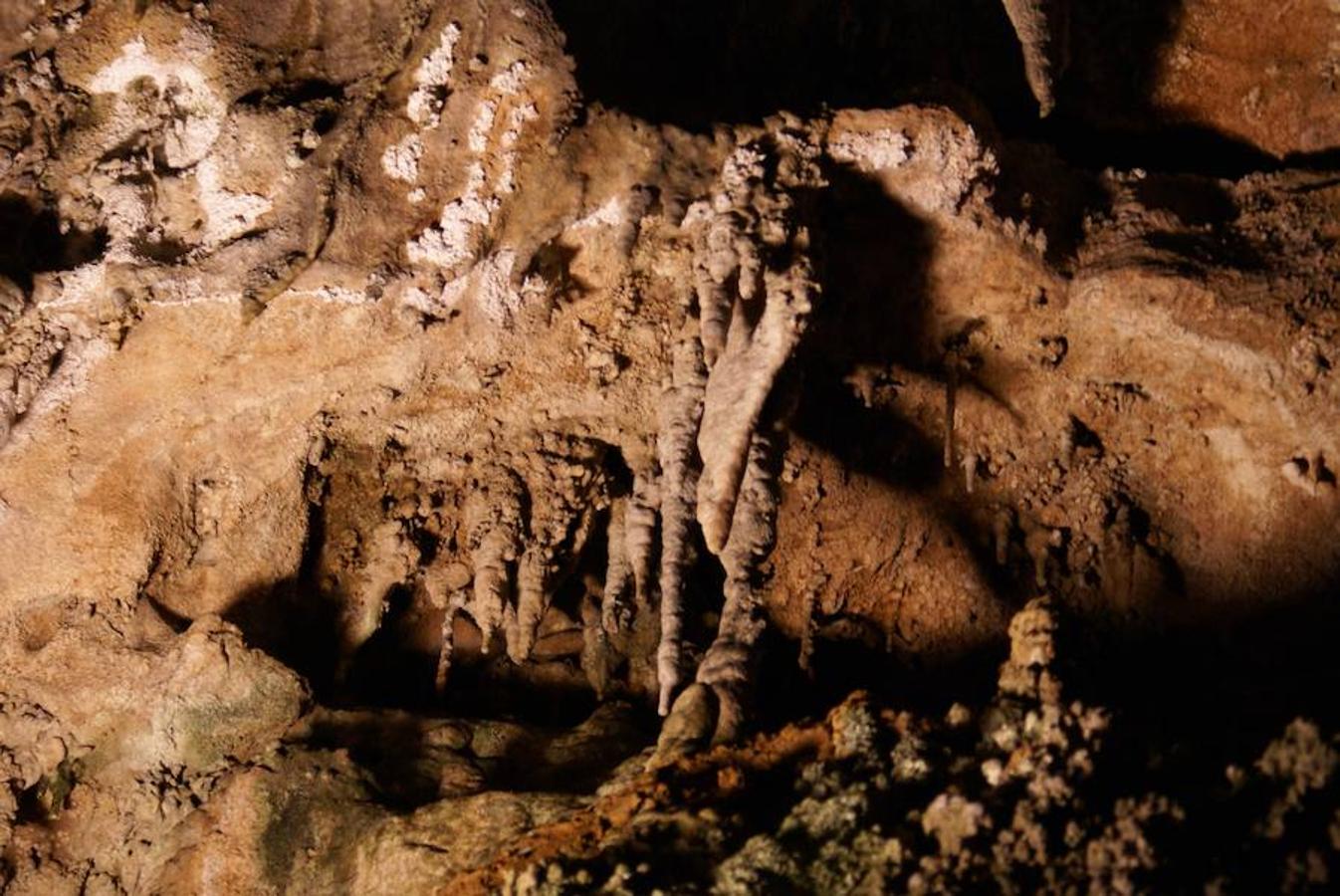 La Cueva de Valporquero, la joya leonesa