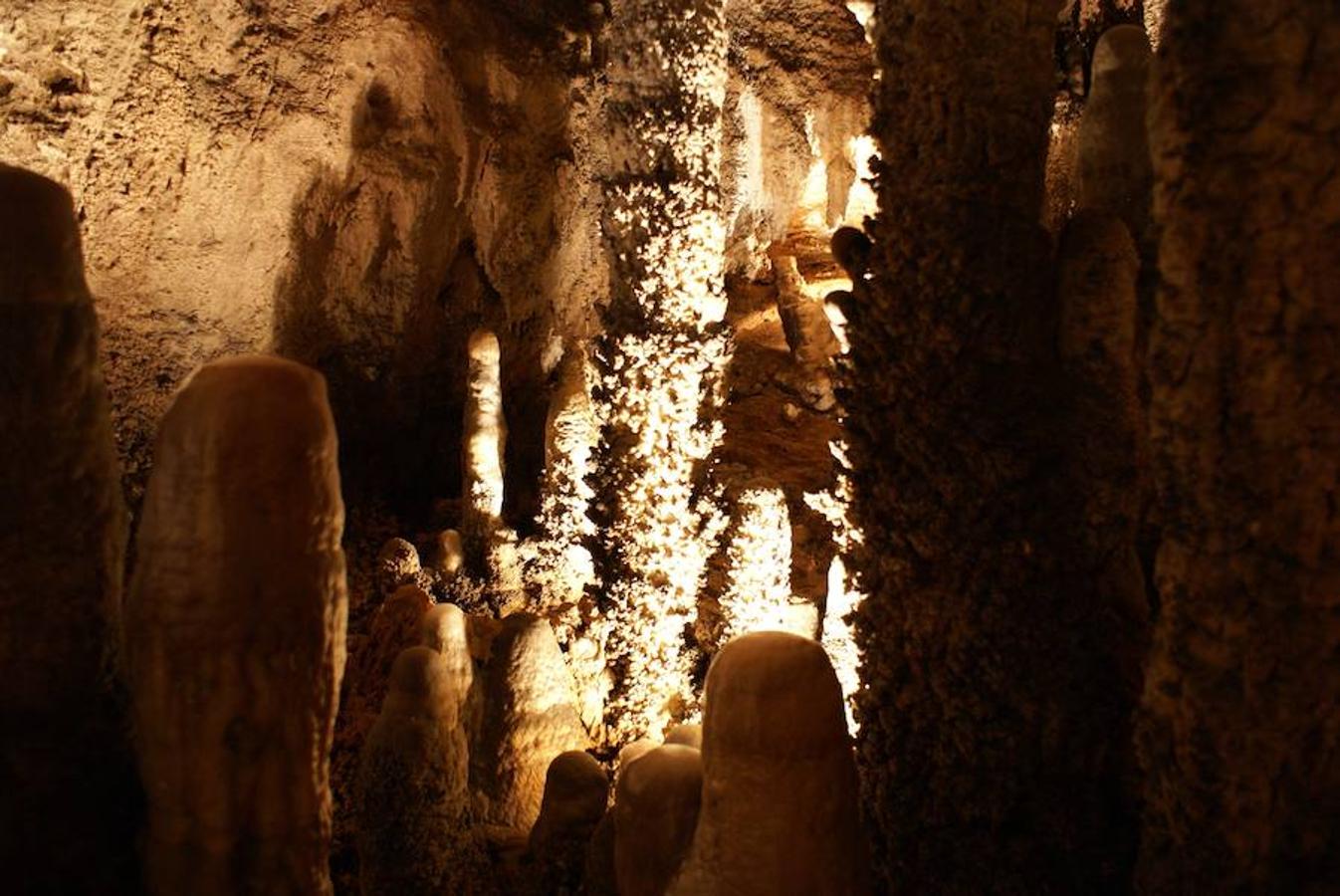 La Cueva de Valporquero, la joya leonesa