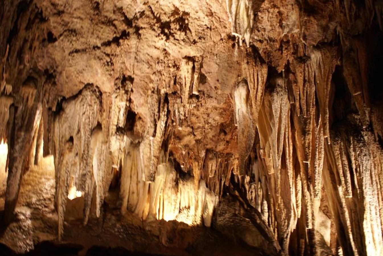 La Cueva de Valporquero, la joya leonesa