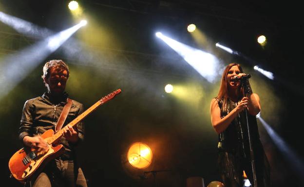 Imagen. Concierto de la Oreja de Van Gogh en la Plaza Mayor. 