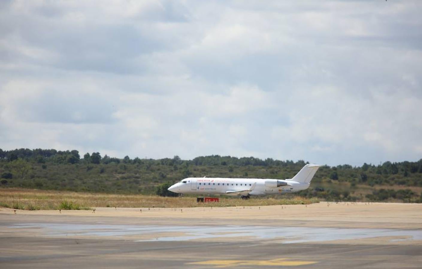 Presentación de la campaña de verano de vuelos desde el Aeropuerto de León