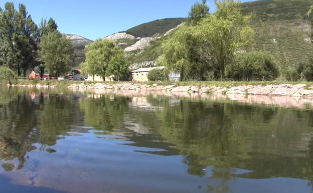 Un baño natural en un paraje único.