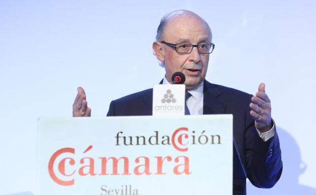 Cristóbal Montoro.