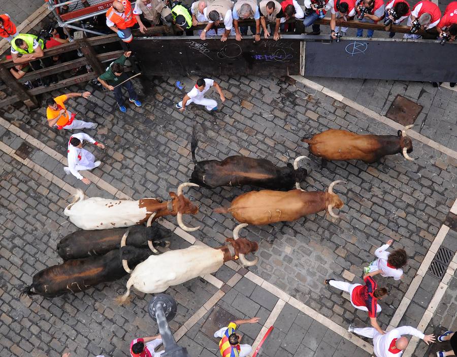 Los Nuñez del Cuvillo dejan dos heridos por asta de toro y seis contusionados.