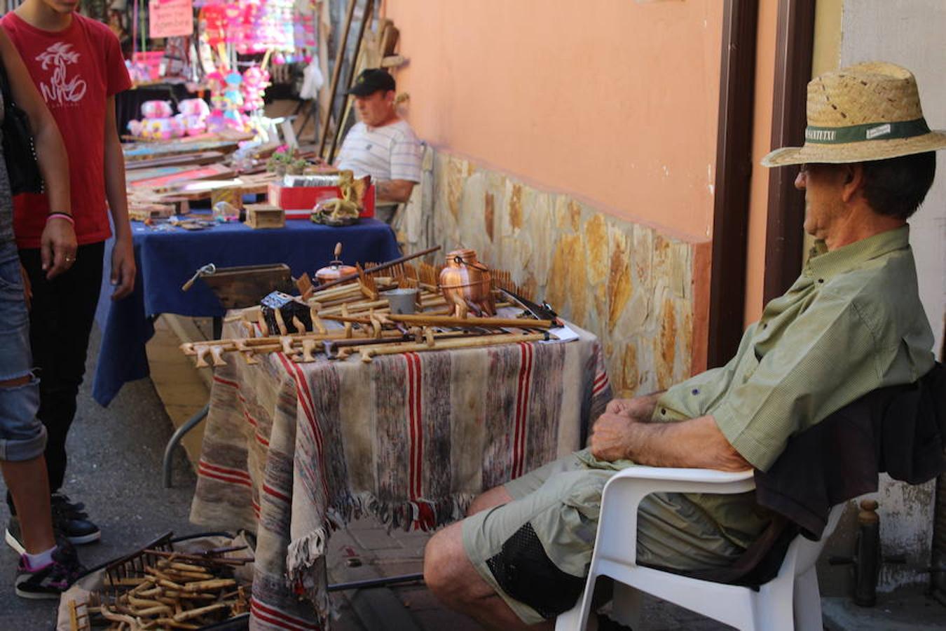 Las mejores imágenes de la Feria del Ajo de Veguellina