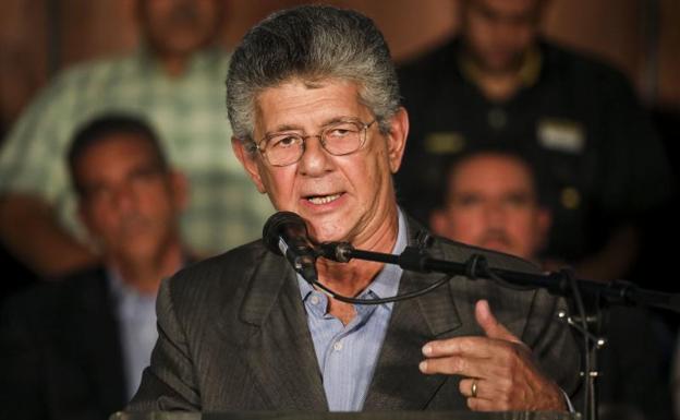 Henry Ramos Allup, diputado opositor venezolano.