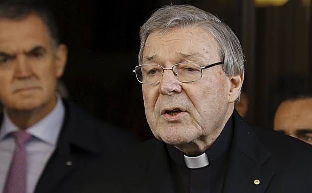 El cardenal George Pell en un encuentro con los periodistas en marzo de 2016.