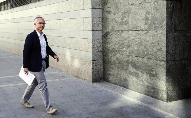 Ricardo González, durante la jornada que declaró en el Juzgado de Valladolid. 