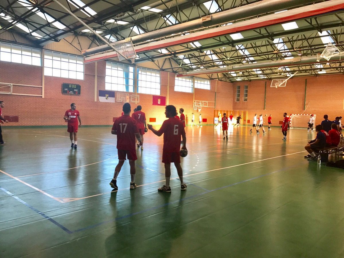 El Abanca Ademar arranca la pretemporada ganando