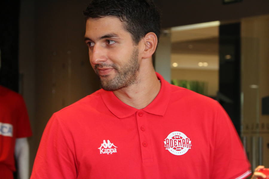 Las equipaciones de los maristas