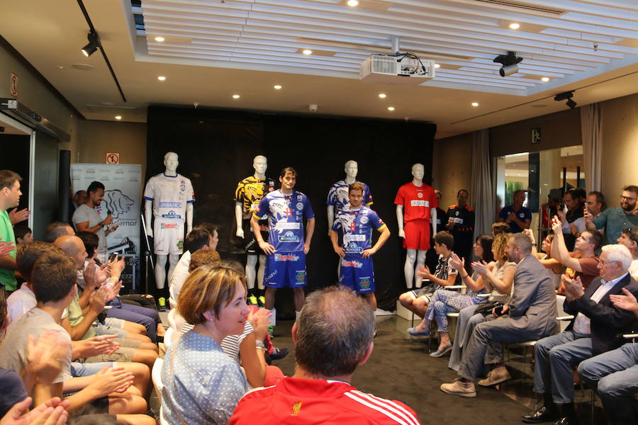 Las equipaciones de los maristas