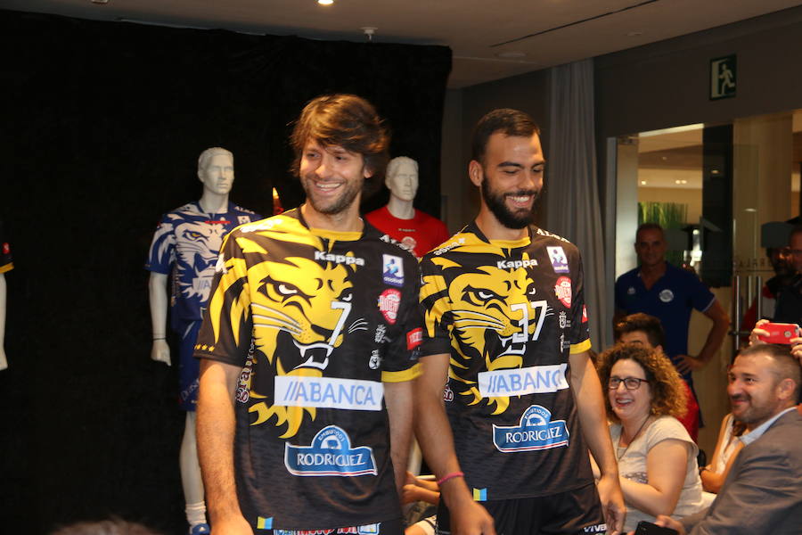 Las equipaciones de los maristas