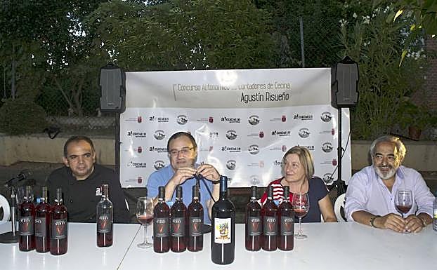 Imagen principal - Presentación del 25 aniversario de la Feria del Prieto Picudo.