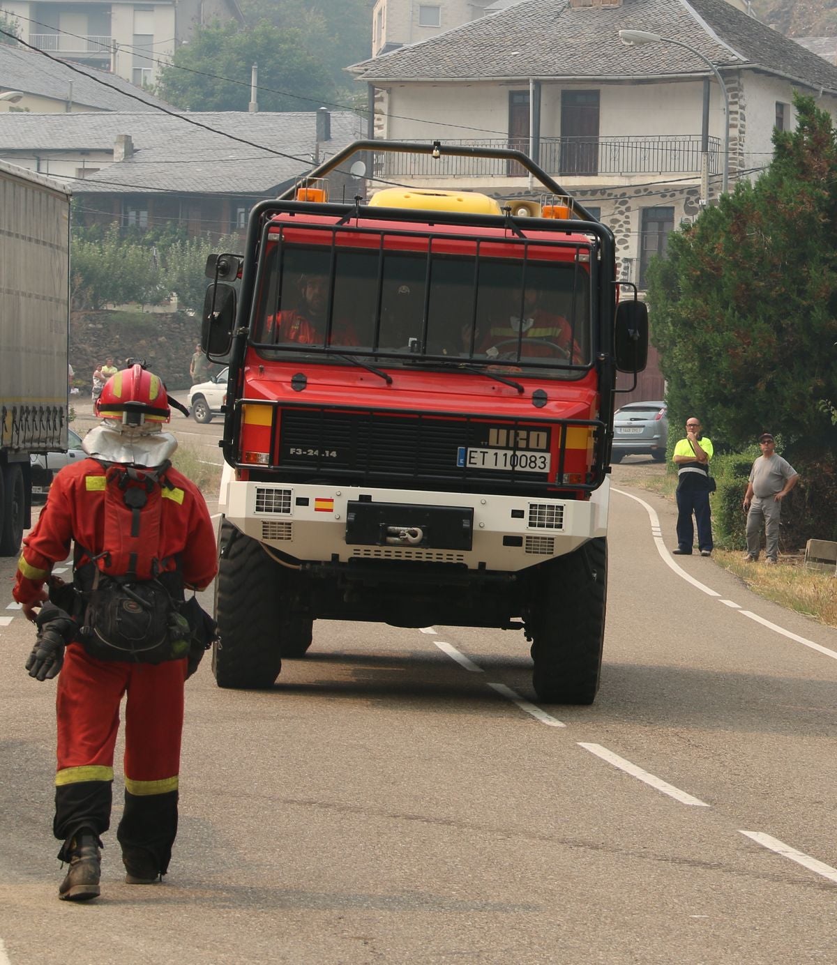 La carretera arde en el alto de Carbajal