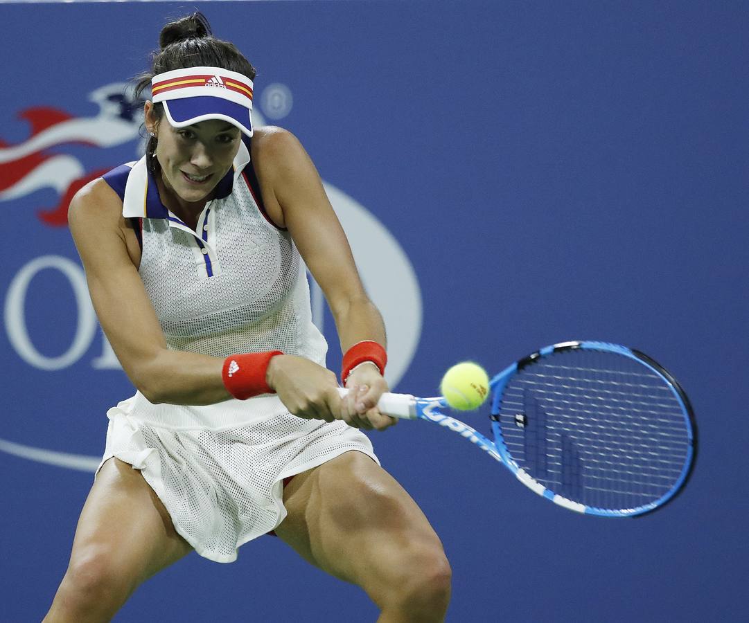 El maleficio de la tercera ronda en el Abierto de Estados Unidos quedó atrás para la tenista española Garbiñe Muguruza cuando lo consiguió al vencer en la segunda por 6-4 y 6-0 a la china Ying-Ying Duan.