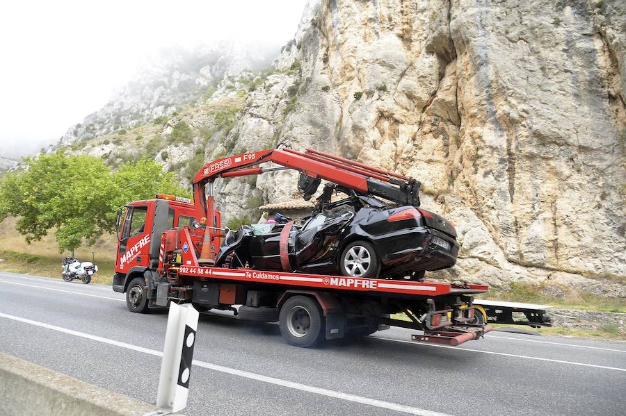 Accidente entre un camión y un turismo en Burgos