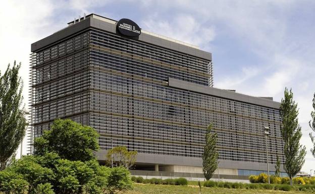 Edificio de la Junta en Arroyo de la Encomienda, Valladolid.