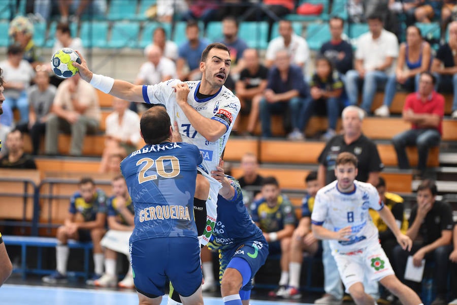 BM Cangas 26-30 Abanca Ademar