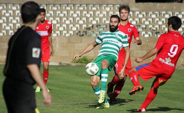 Instante de un partido de La Virgen.