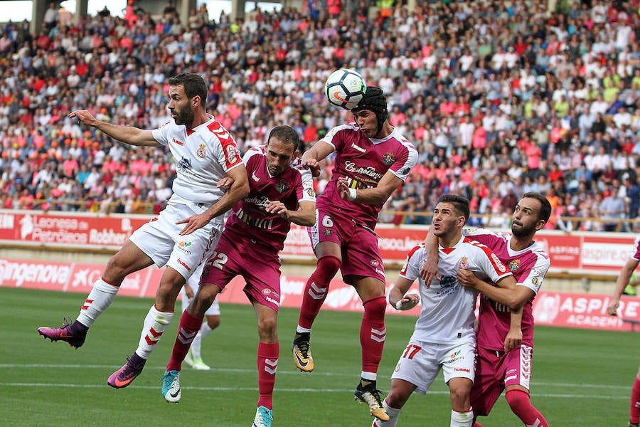 Las mejores imágenes del Cultural y Deportiva Leonesa - Real Valladolid